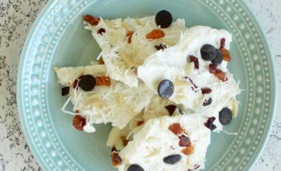 Delicious No-Bake Greek Yogurt Bark Topped With fruitons® Summer Dried Fruit Blend.